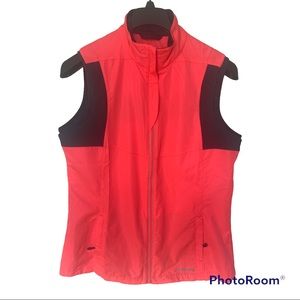 Brooks Essential Night Life Run Vest Pink XL